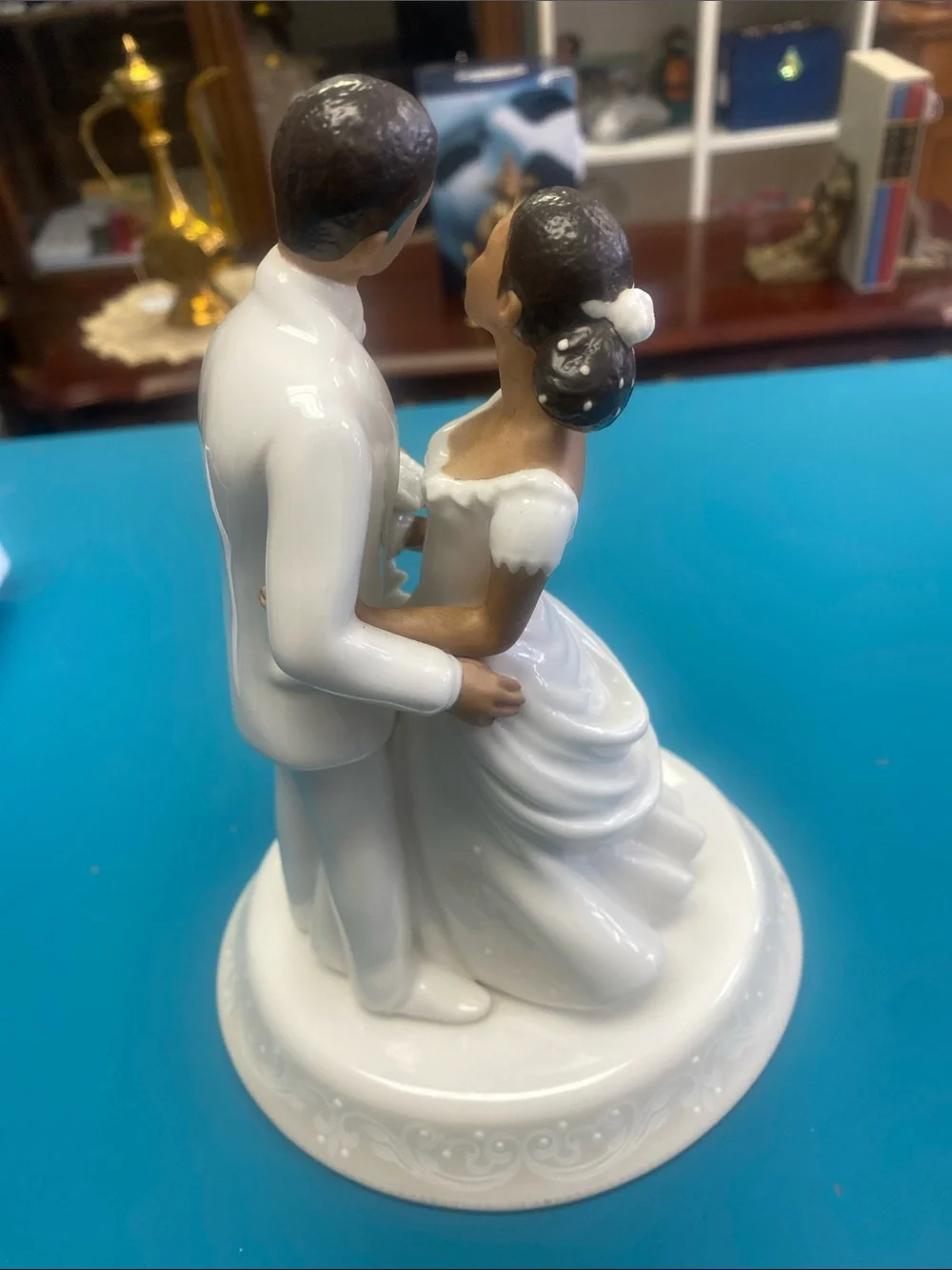 Porcelain opal innocence Wedding Cake Topper Bride and Groom Figurine. Lenox